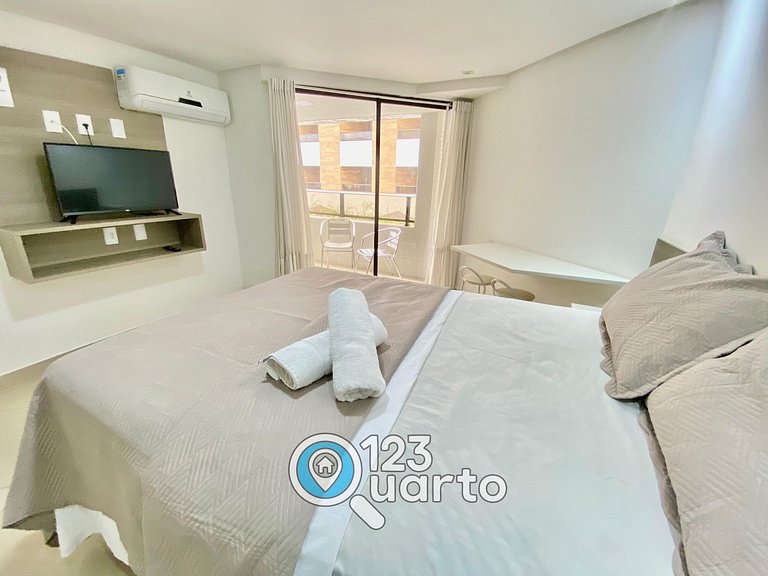 Gold Flat Cabo Branco By 123Quarto | Vista Piscina