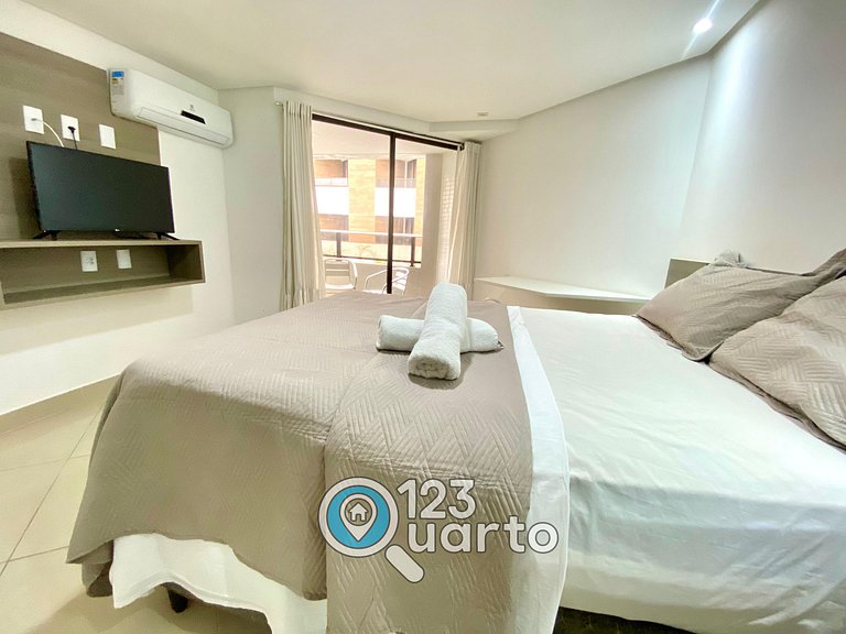 Gold Flat Cabo Branco By 123Quarto | Vista Piscina